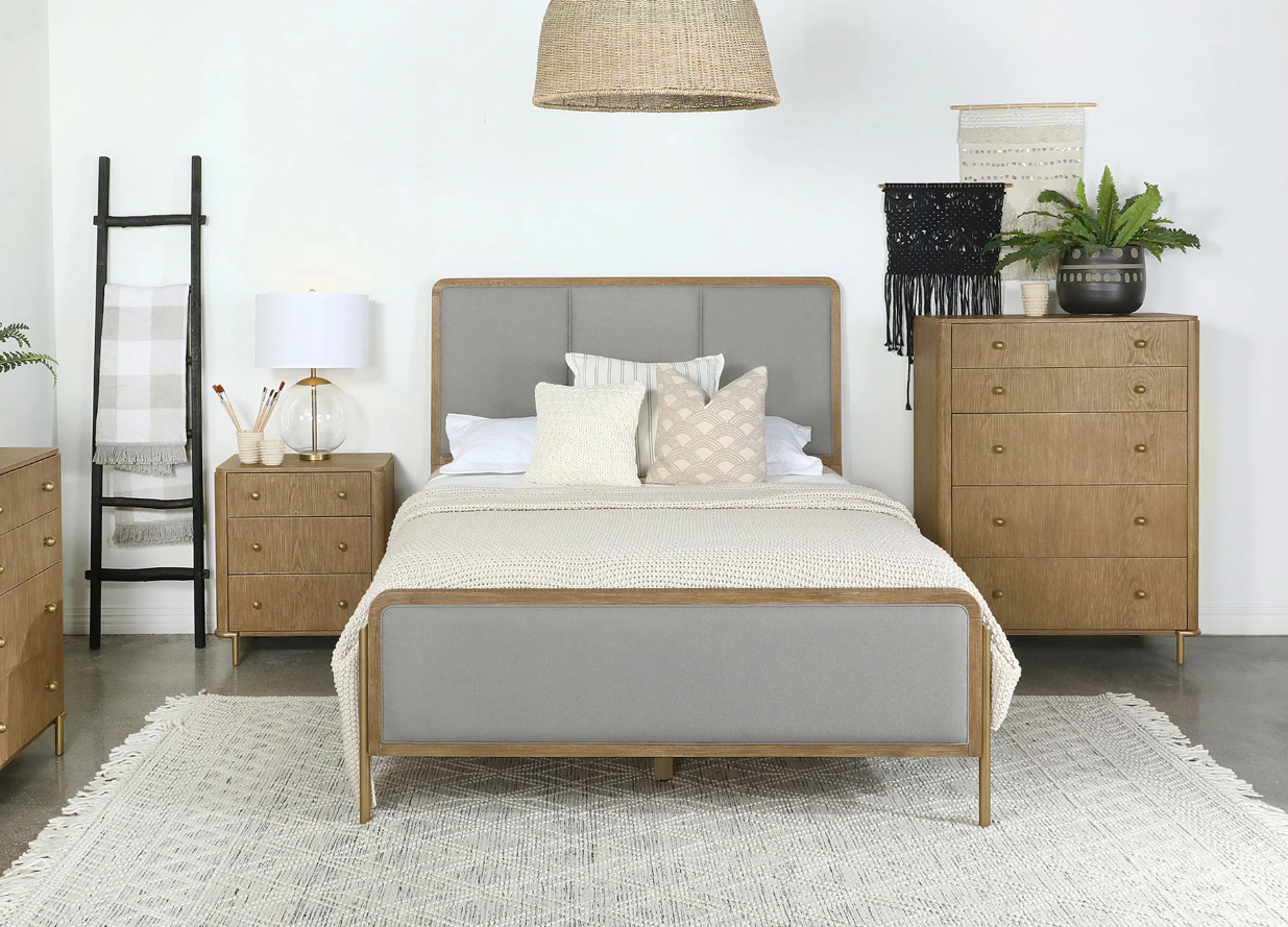 How to Mix and Match Wood Furniture in Your Bedroom