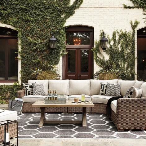 Outdoor Furniture Essentials: How to Create a Relaxing Backyard Retreat