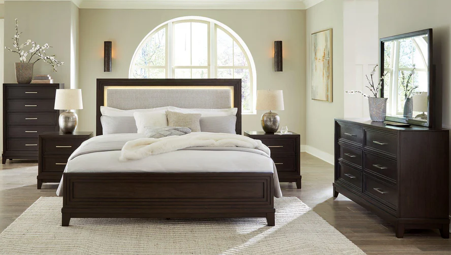 The Best Bedroom Furniture for a Relaxing Retreat