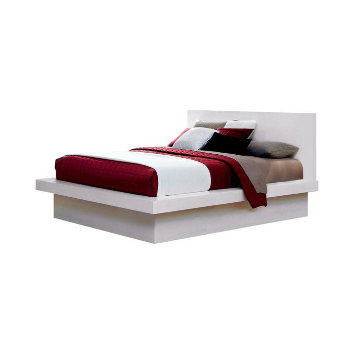 Jessica Queen Platform Bed with Rail Seating White
