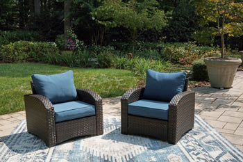 Windglow Outdoor Lounge Chair with Cushion